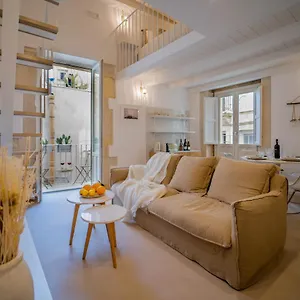 https://casa-tal-exclusive-home-in-ortigia.sicilyhotelsitaly.net